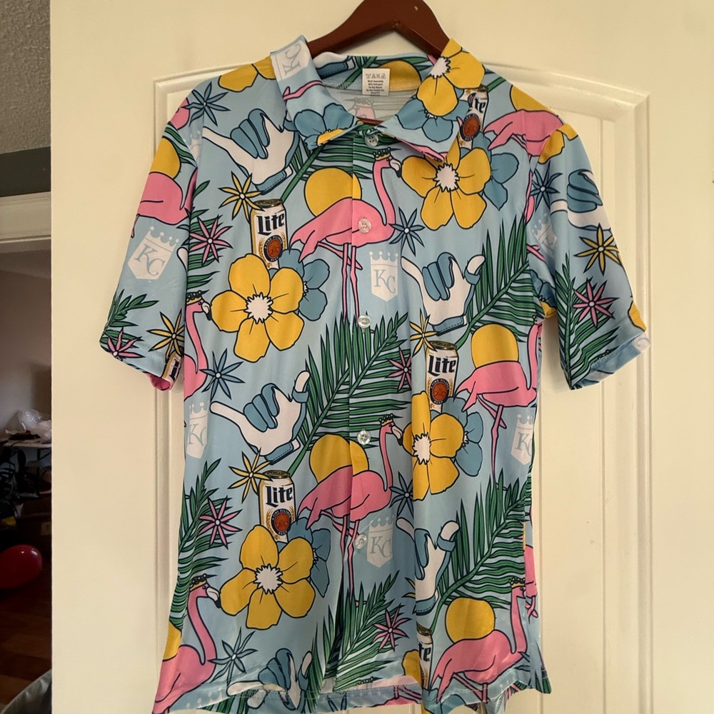 Kansas City Royals‎ Flamingo Print Button Down Shirt